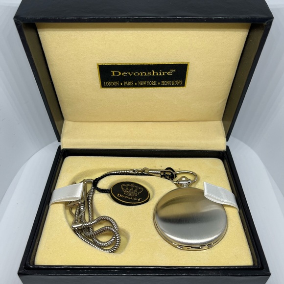 New in box Devonshire Pocket Watch, 17 Jewel Mechanical Skeleton Pocket Watch - Picture 2 of 6